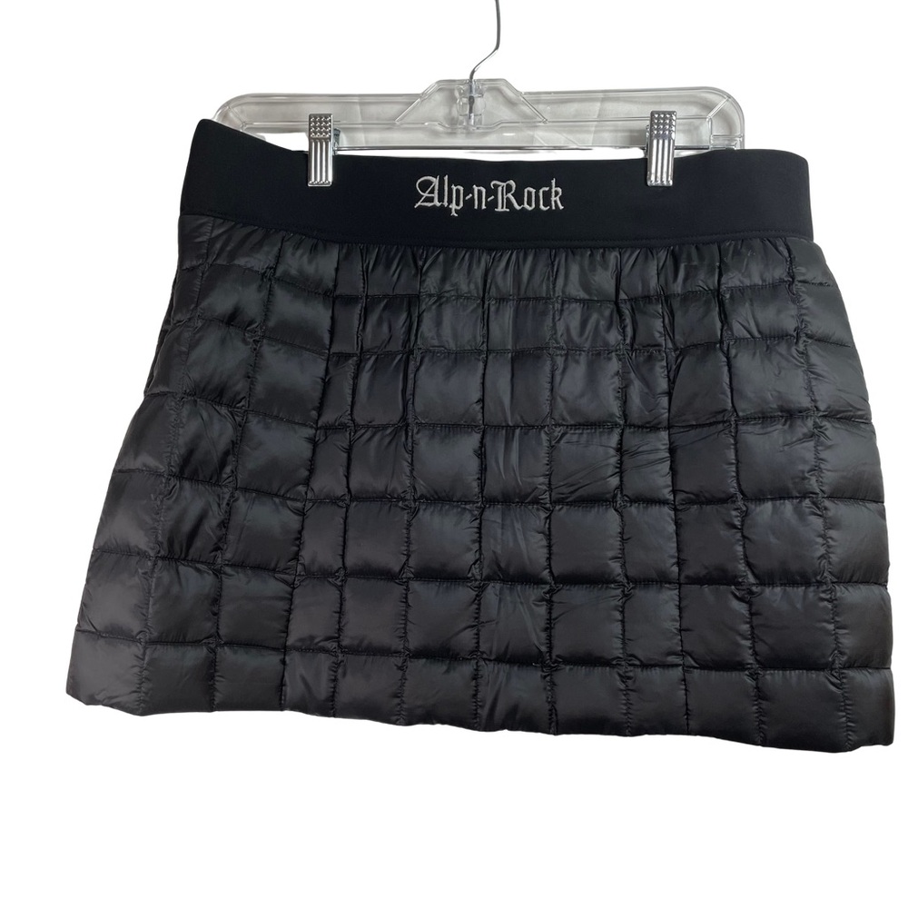 Alp N Rock Black Quilted Mini Skirt with zipper